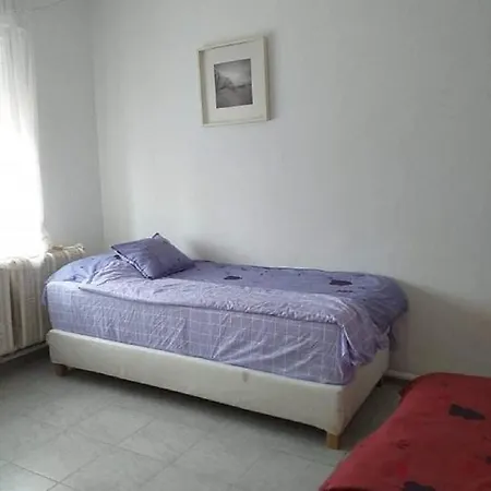 Πανσιόν Malomtavi Vendeghaz