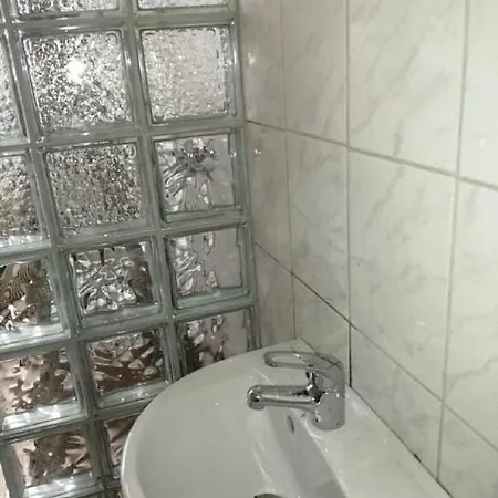 Πανσιόν Malomtavi Vendeghaz *